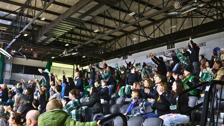 Crowd cheering in the De Simone Arena