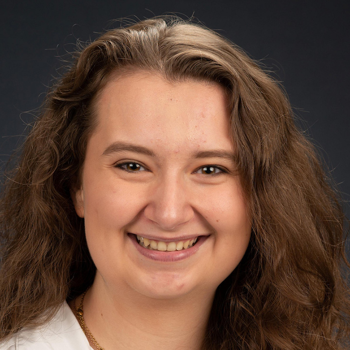 Headshot of Hannah Allie