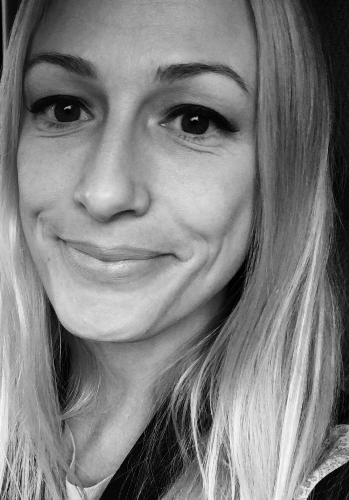 Amy Schmutte Headshot