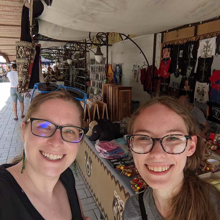 Dr. Caitlin Curtis Whitaker and student Ris Homar visit Vernissage market in Yerevan during their trip to Armenia. Photo by Caitlin Curtis Whitaker.