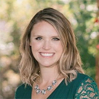 Emily Nelson Headshot