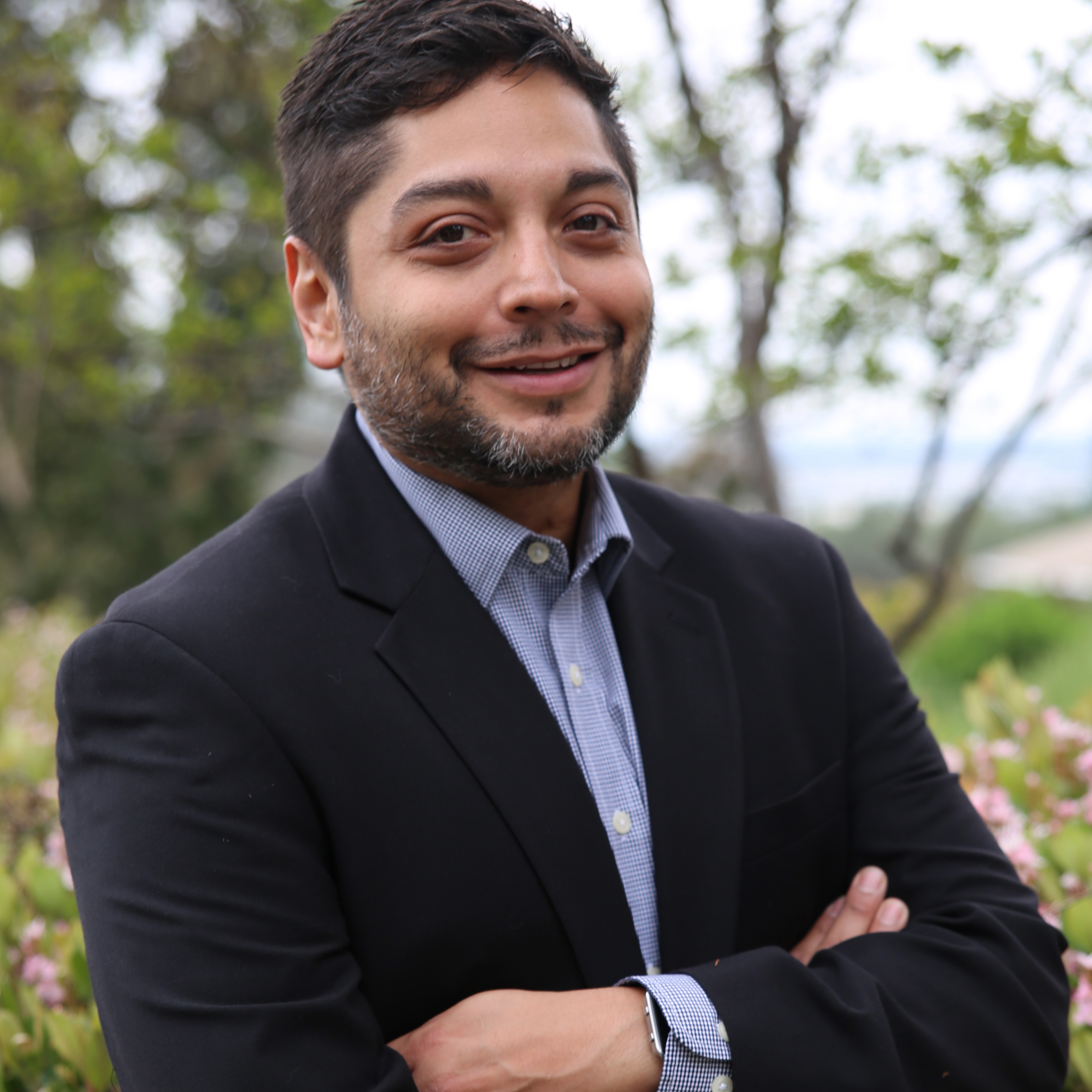 Gil Gonzalez headshot Gil Gonzalez