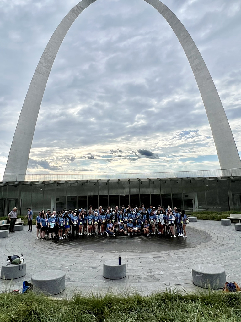 Class at St. Louis Gateway Arch