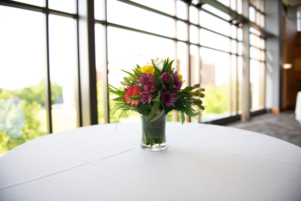 ParksideAlumni-004 DAA Flowers