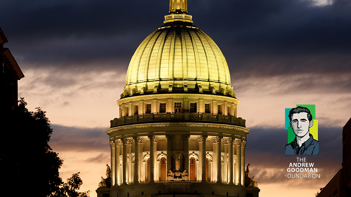 image of the Wisconsin State Capitol at dusk