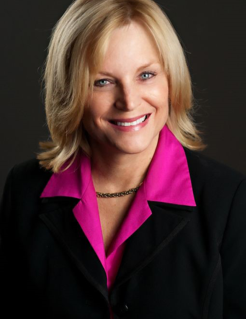 Janet Pobar headshot