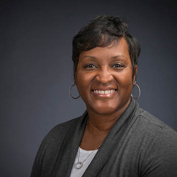 sheronda G headshot