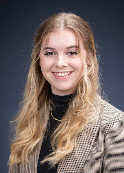 Rachael Forsythe headshot