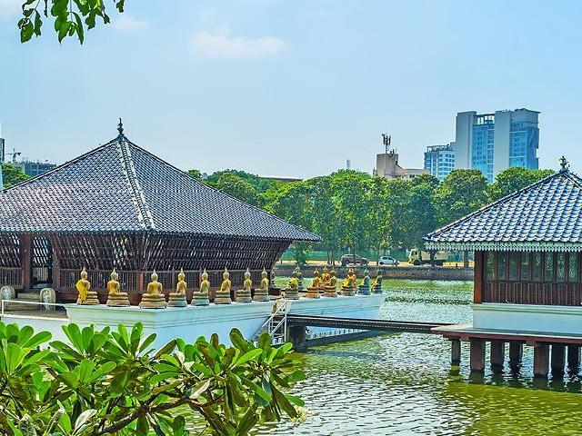 Sir Lanka Square 650 Seema Malaka Temple, Colombo, Sri Lanka.