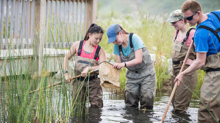 Freshwater-Sciences-Camp