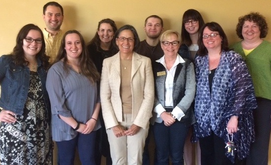 English students with Kathleen Hansen