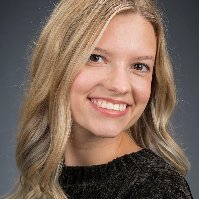 Baker_Jessica-26 headshot