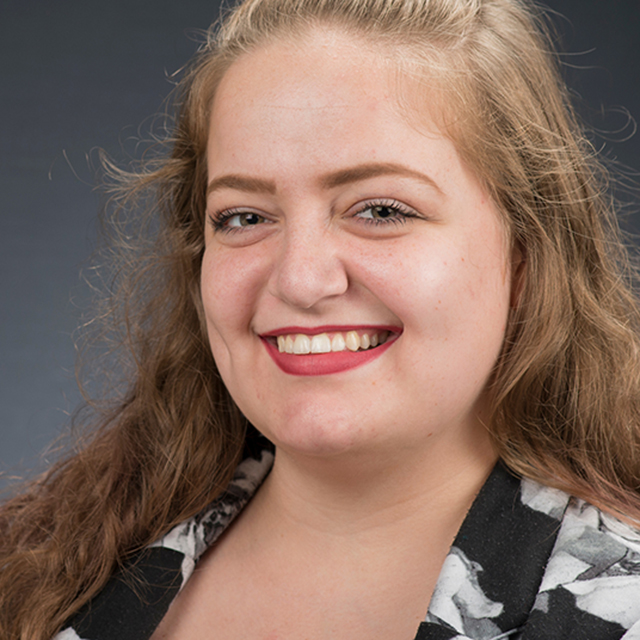 Gibeault_Ariana-17 headshot
