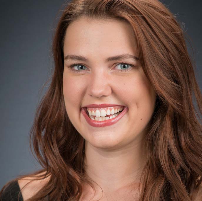 Springsteen_Olivia-19 headshot