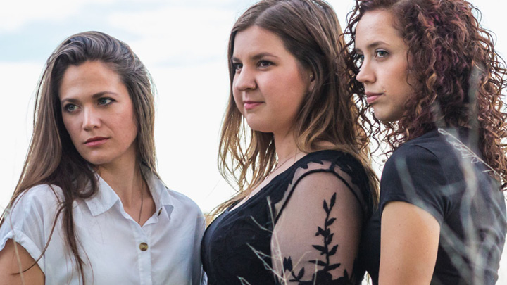 Image of the band Violet Wilder