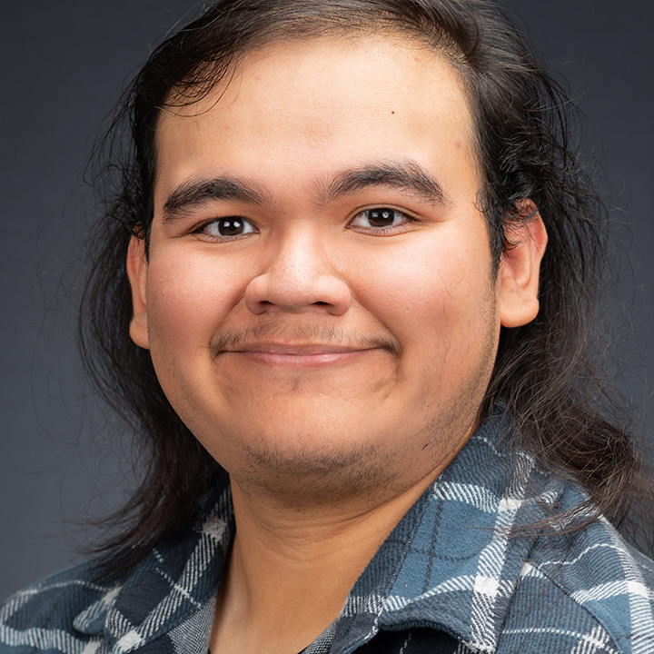 Leonardo Alvarez headshot