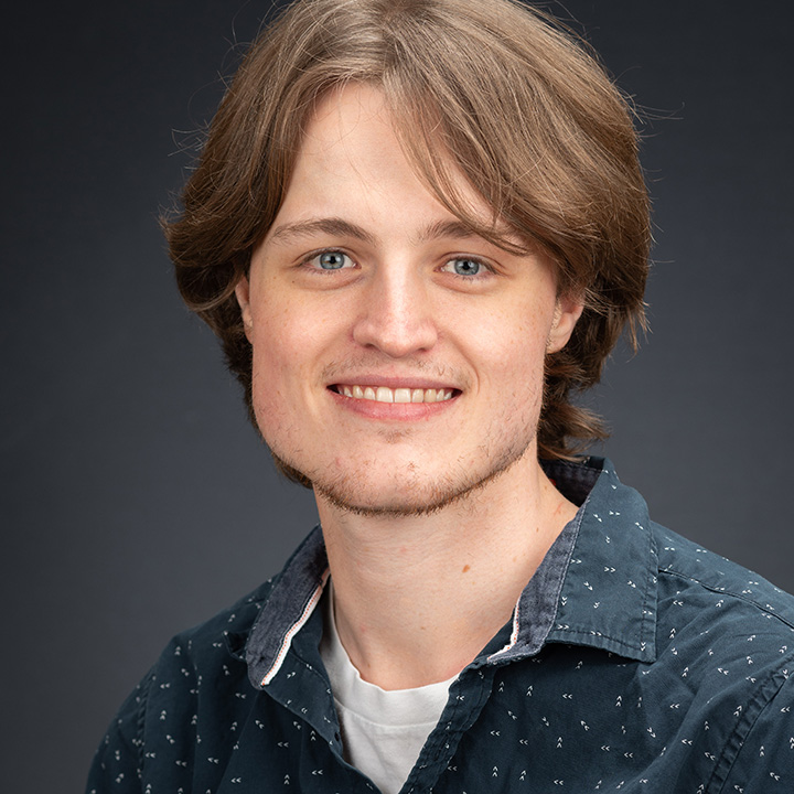 Sam Carlson headshot