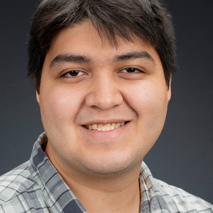 Octavio Hernandez headshot